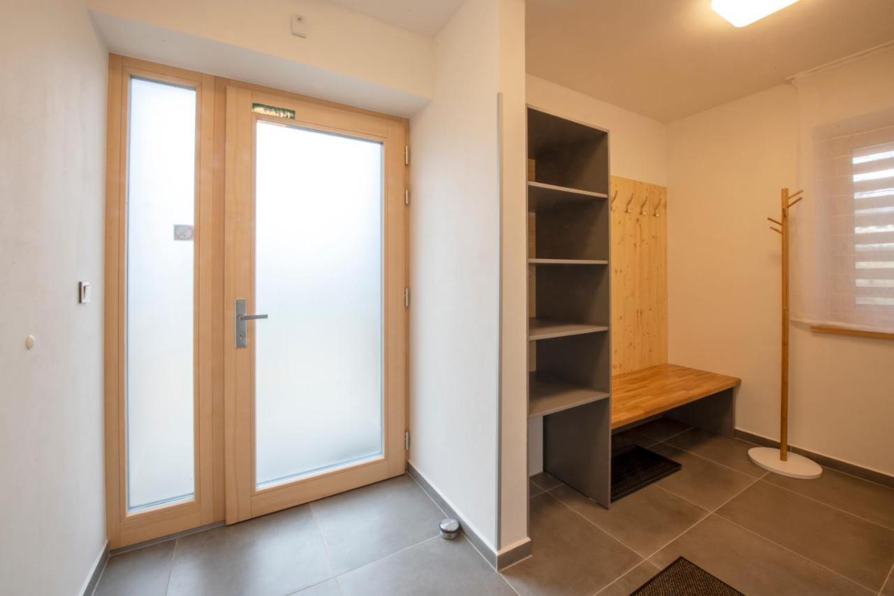 Apartmany U Jizery Турнов Екстер'єр фото